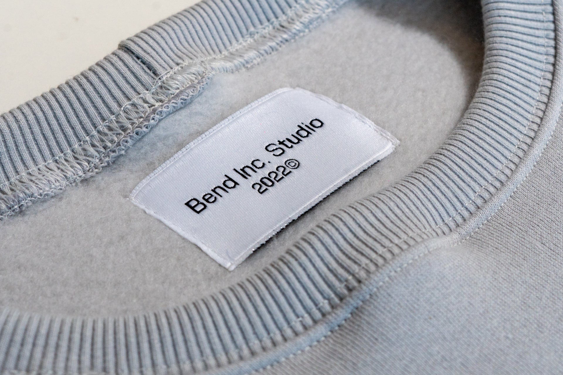 Cropped Sweatshirt - Smoke Grey