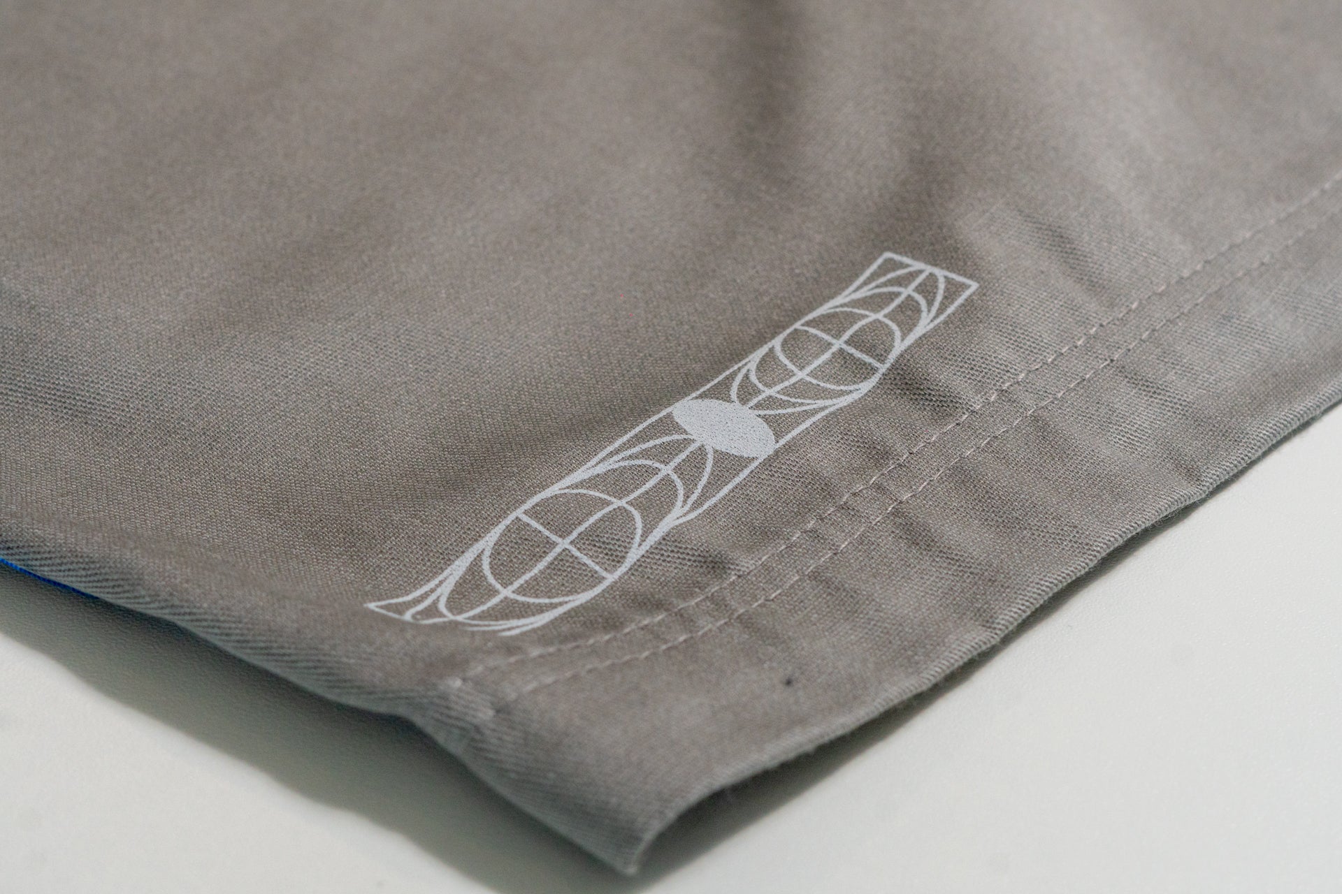 Bend Short - Cinza